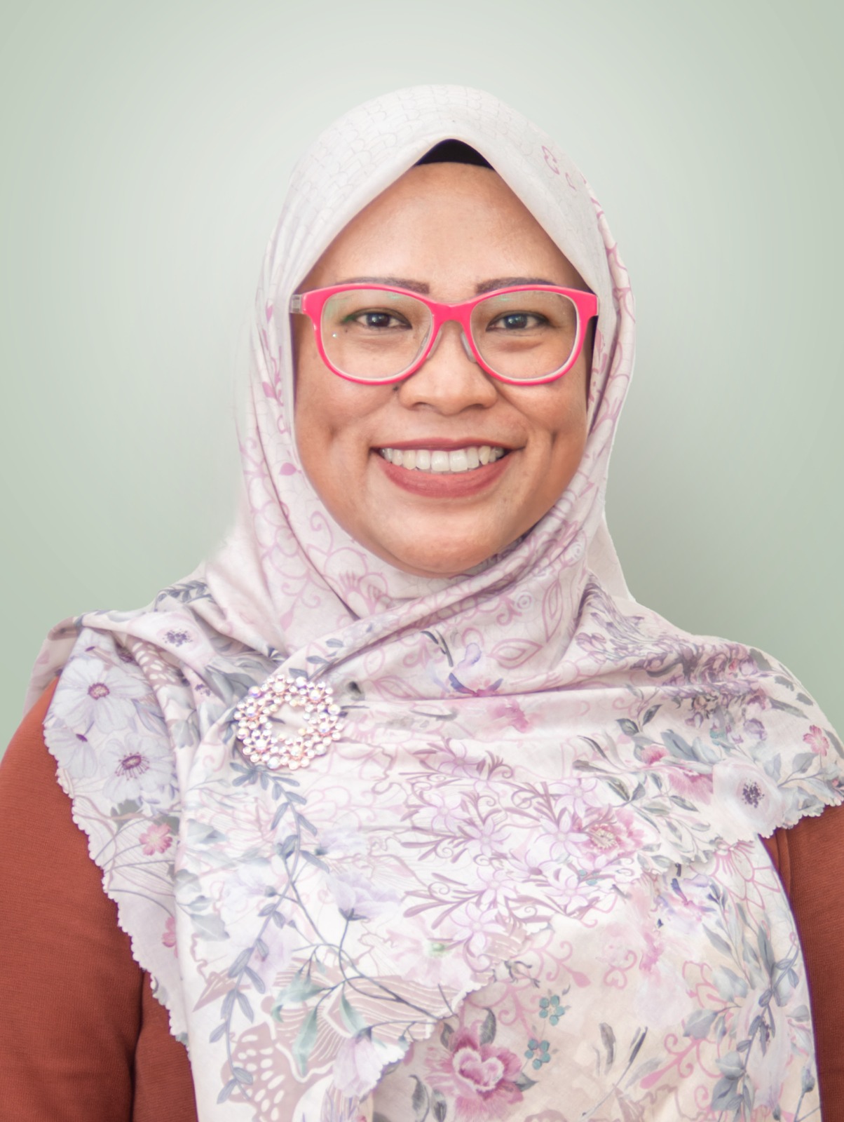 Assoc. Prof. Ika Lestari Damayanti, S.Pd., M.A., Ph.D.